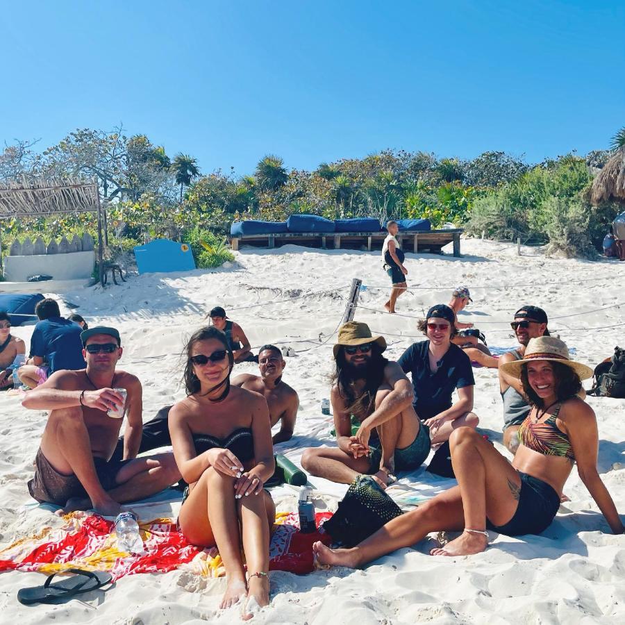 Weary Traveler Hostel Tulum Zewnętrze zdjęcie
